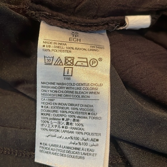 Long black skirt - Picture 6 of 6